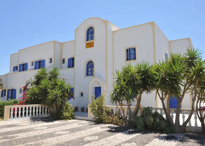 Nikolas Villas